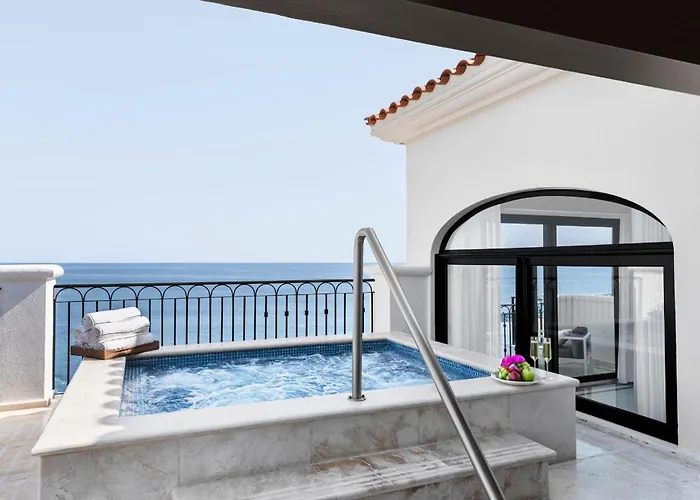 Hilton Cabos 5*