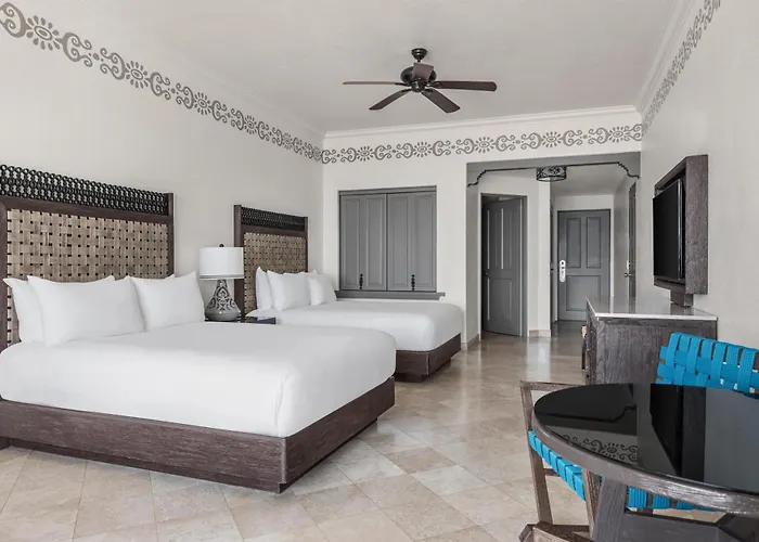 Hilton Cabos 5*